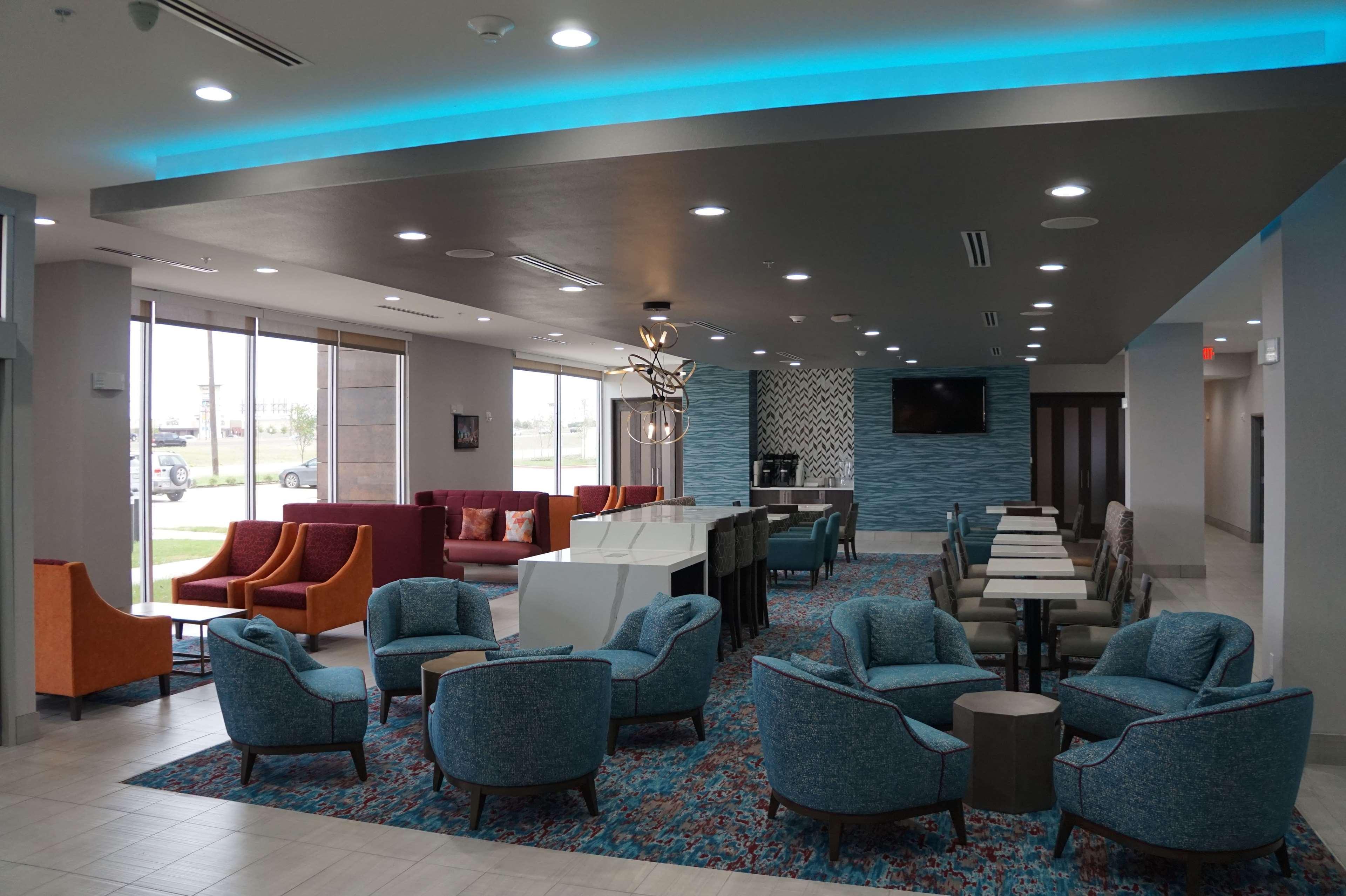 La Quinta Inn & Suites Dfw West-Glade-Parks Euless Buitenkant foto